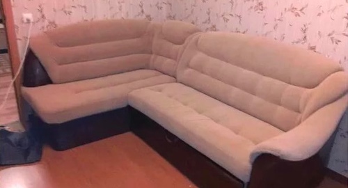 Перетяжка углового дивана. Малоархангельск